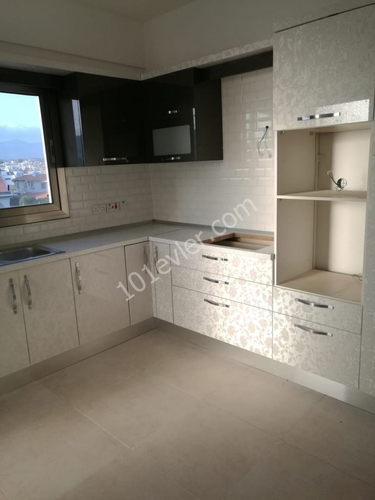 GÖNYELİDE SIFIR 3+1 146 m2 SATILIK DAİRE.. بيت للبيع بي كونيلي ٣+١ ١٤٦ متر 