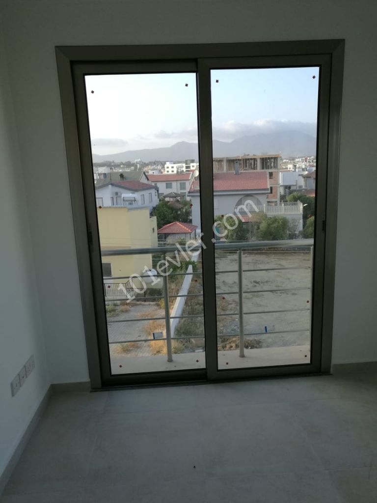 GÖNYELİDE SIFIR 3+1 146 m2 SATILIK DAİRE.. بيت للبيع بي كونيلي ٣+١ ١٤٦ متر 