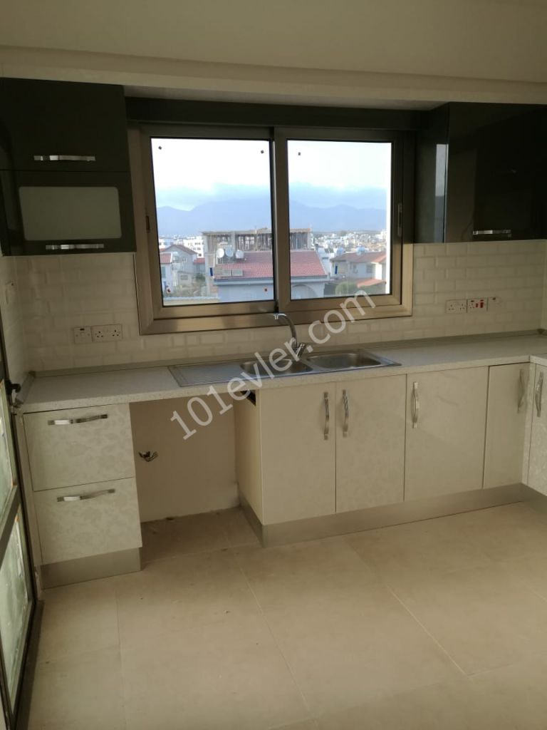 GÖNYELİDE SIFIR 3+1 146 m2 SATILIK DAİRE.. بيت للبيع بي كونيلي ٣+١ ١٤٦ متر 