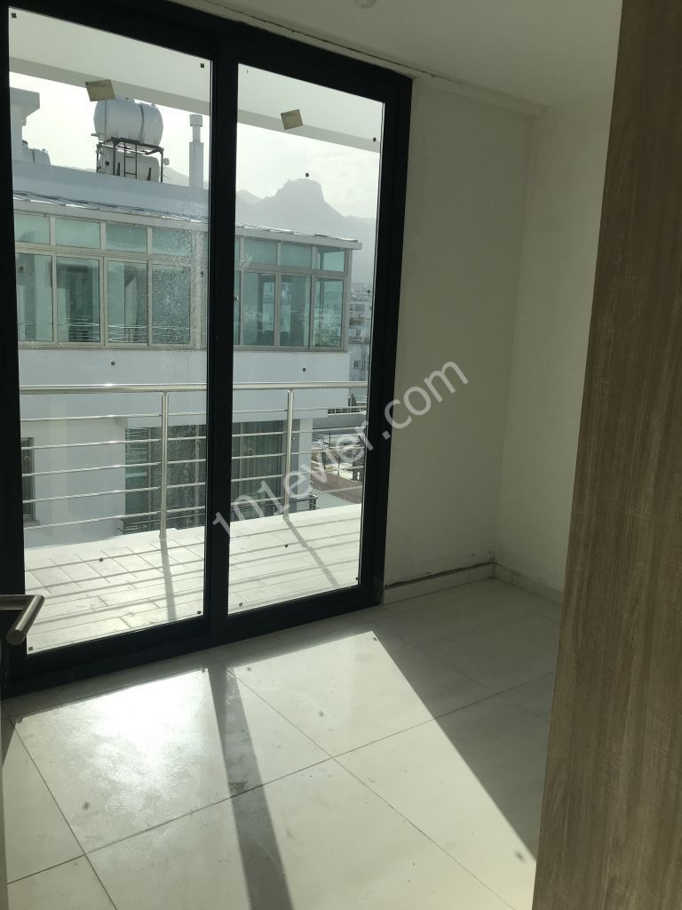 Flat For Sale in Girne Merkez, Kyrenia