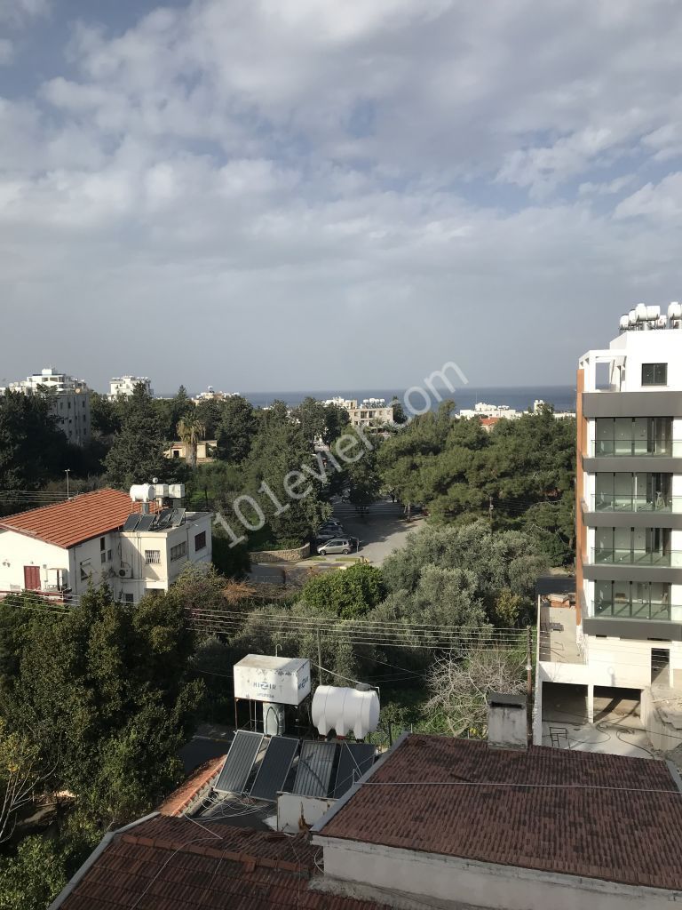 Flat For Sale in Girne Merkez, Kyrenia