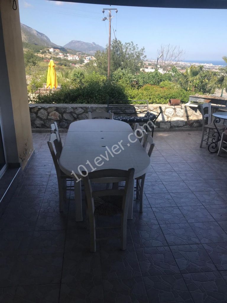 Villa To Rent in Çatalköy, Kyrenia