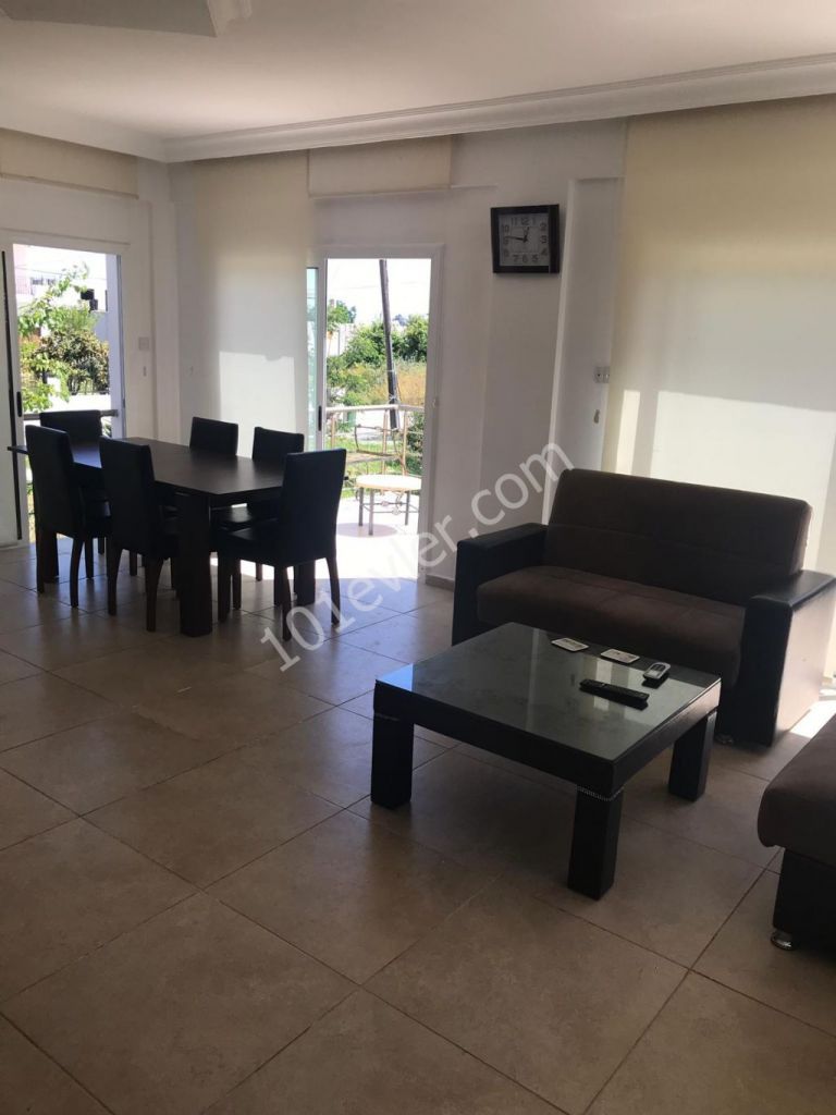 Villa To Rent in Karaoğlanoğlu, Kyrenia