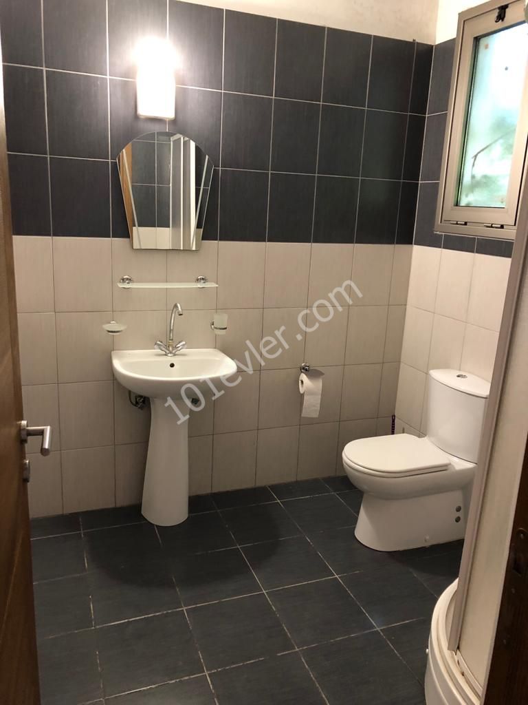 Flat To Rent in Küçük Kaymaklı, Nicosia