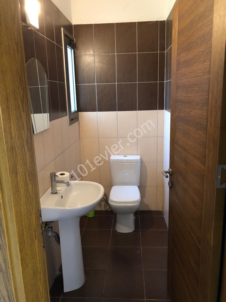 Flat To Rent in Küçük Kaymaklı, Nicosia