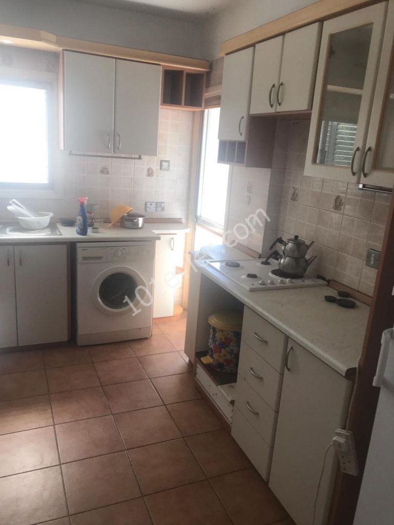 Flat To Rent in Kumsal, Nicosia