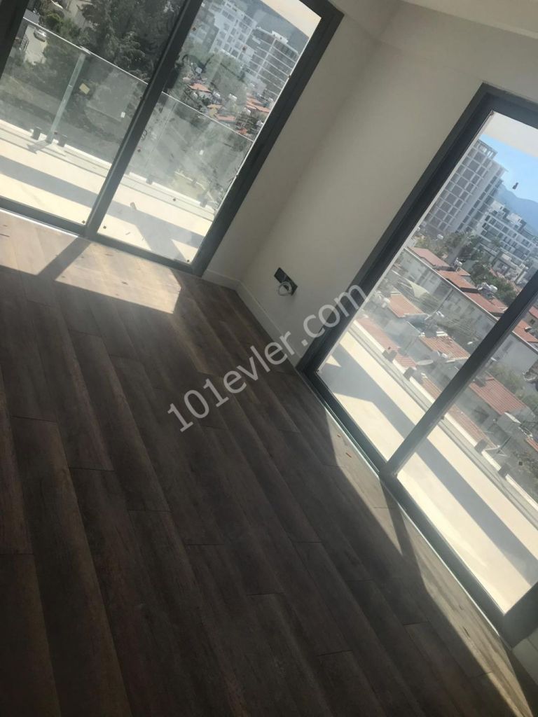 Penthouse Kaufen in Girne Merkez, Kyrenia