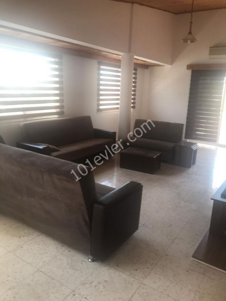 Flat To Rent in Kumsal, Nicosia