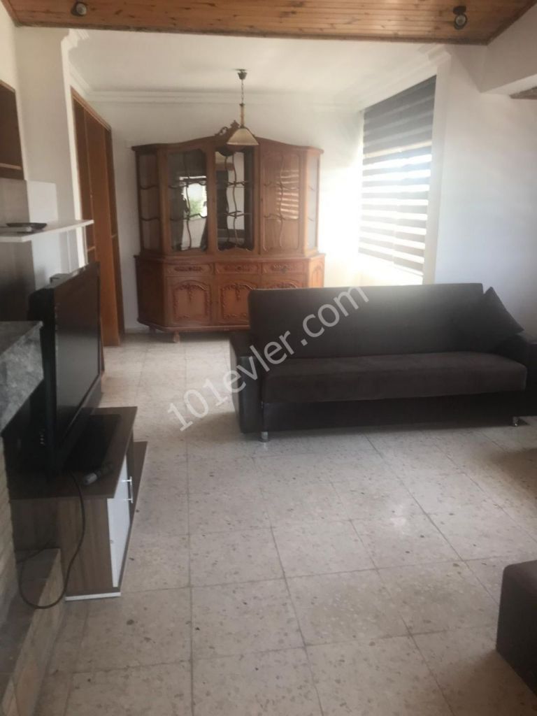 Flat To Rent in Kumsal, Nicosia