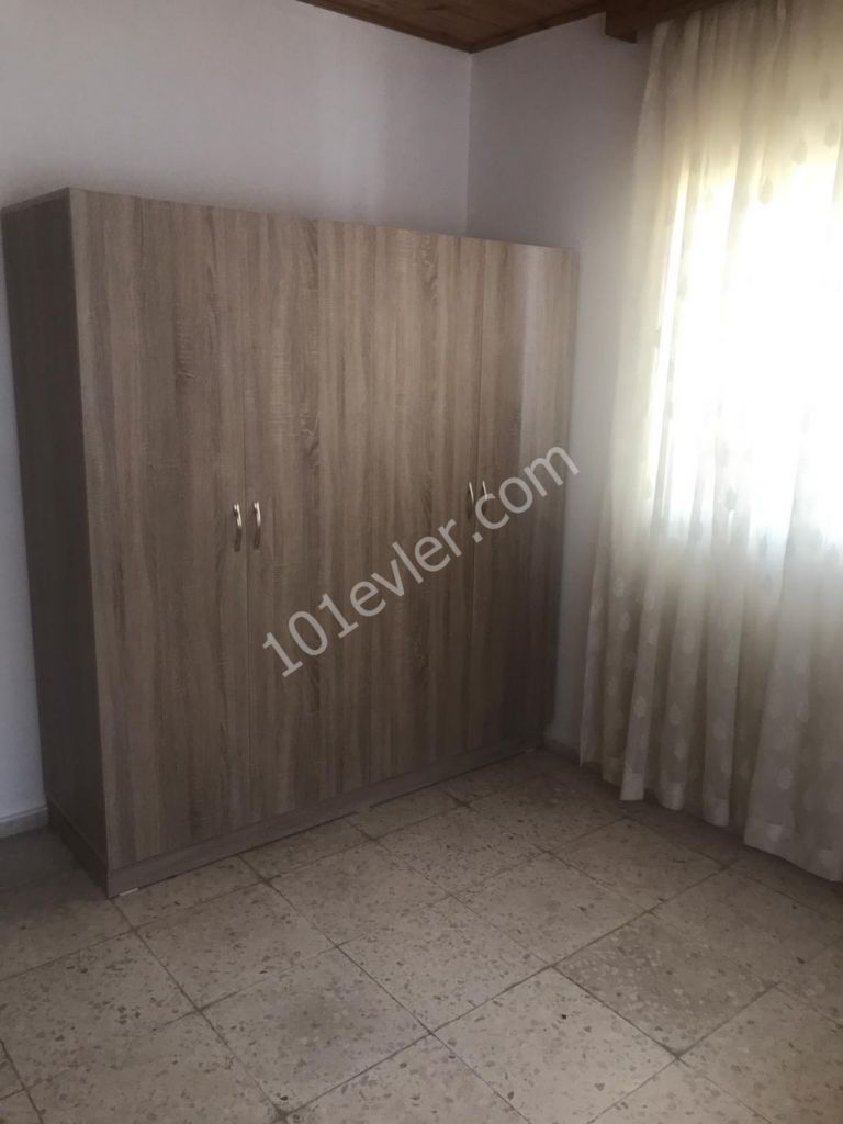 Flat To Rent in Kumsal, Nicosia