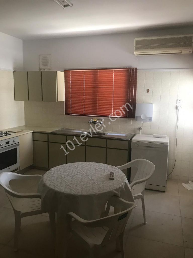 Flat To Rent in Küçük Kaymaklı, Nicosia