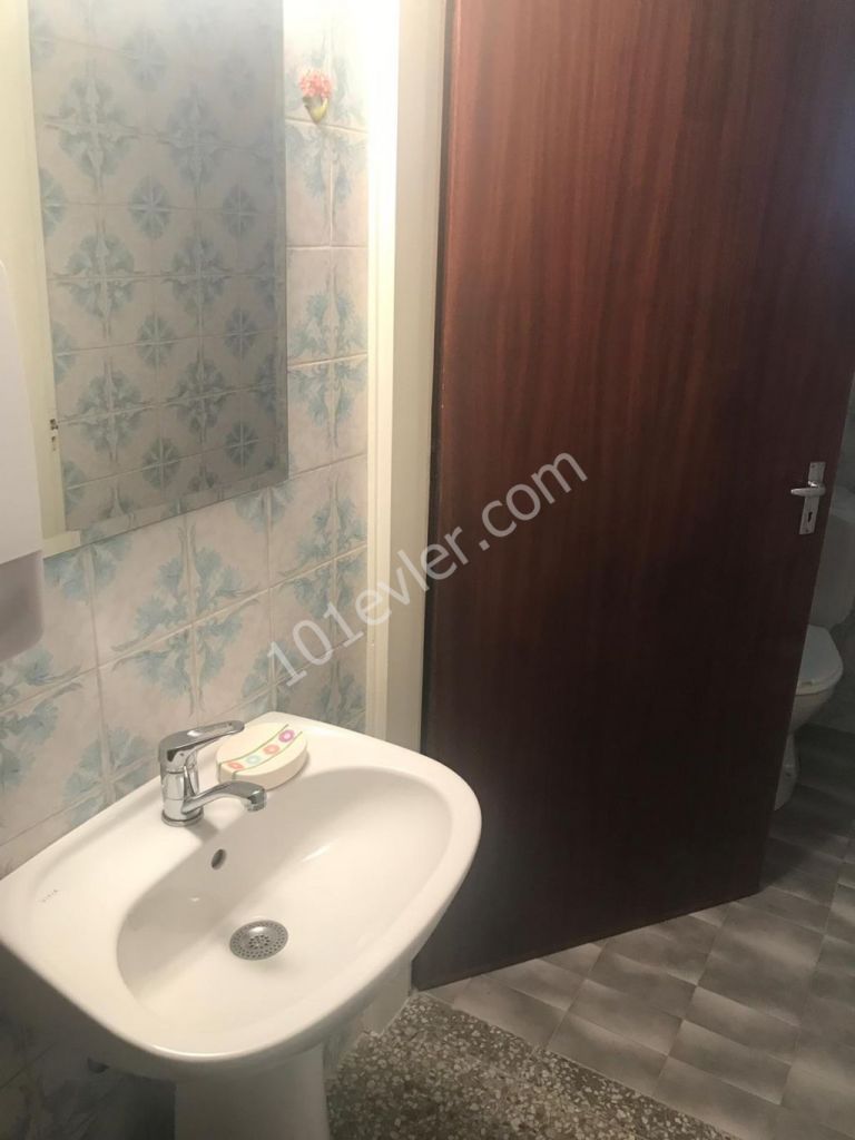 Flat To Rent in Küçük Kaymaklı, Nicosia