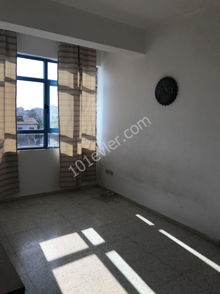 Flat To Rent in Küçük Kaymaklı, Nicosia