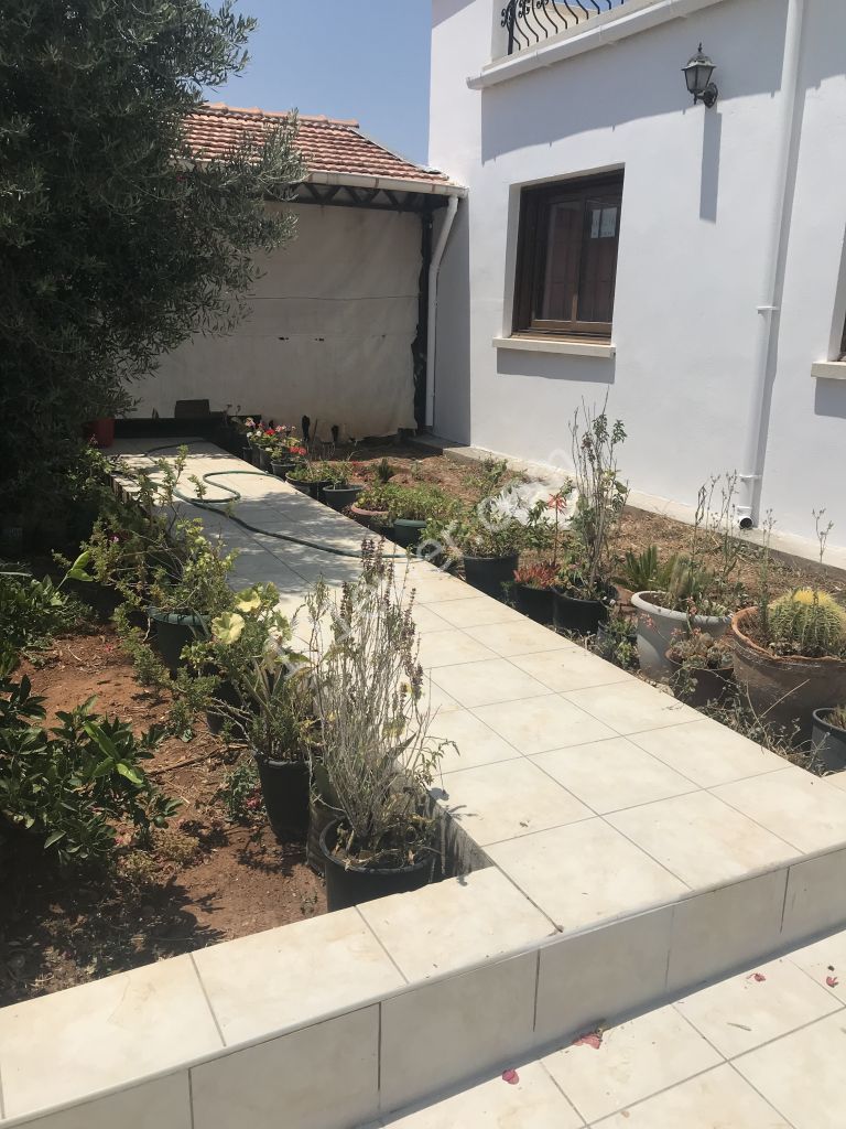 Villa To Rent in Gönyeli, Nicosia