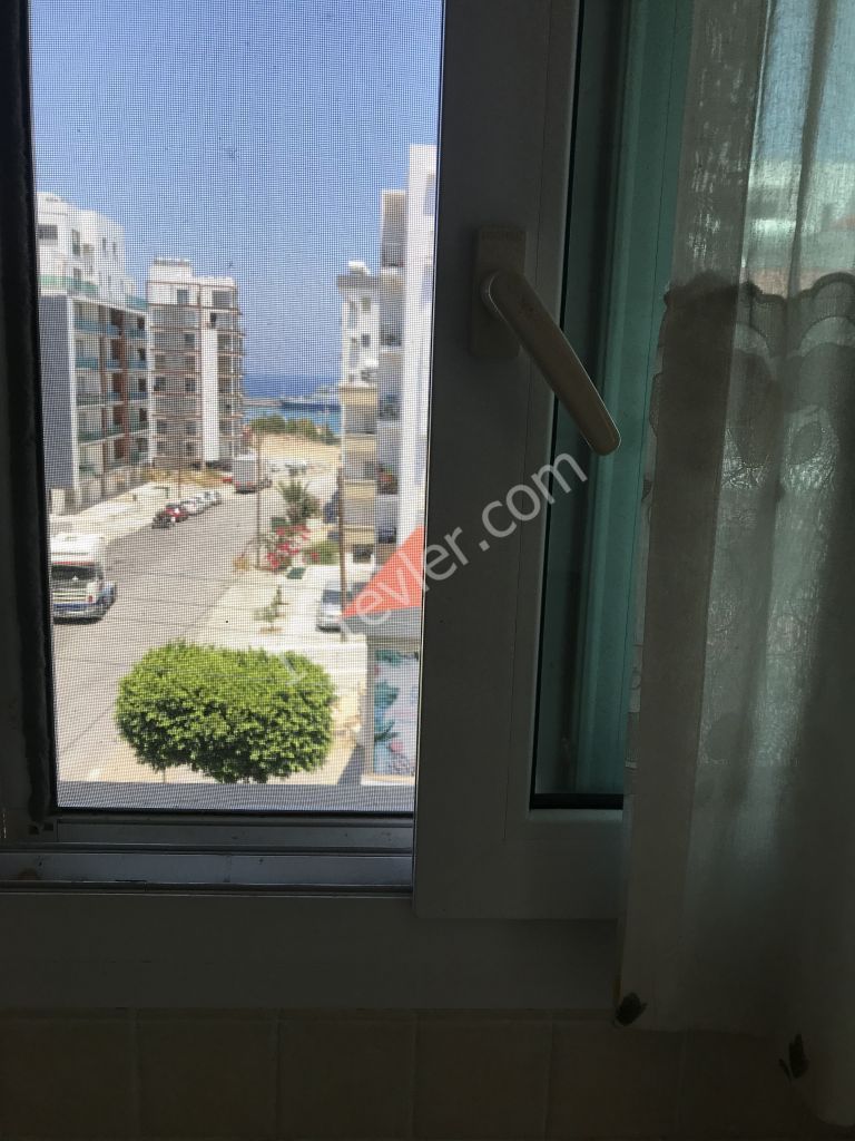 Flat To Rent in Girne Merkez, Kyrenia