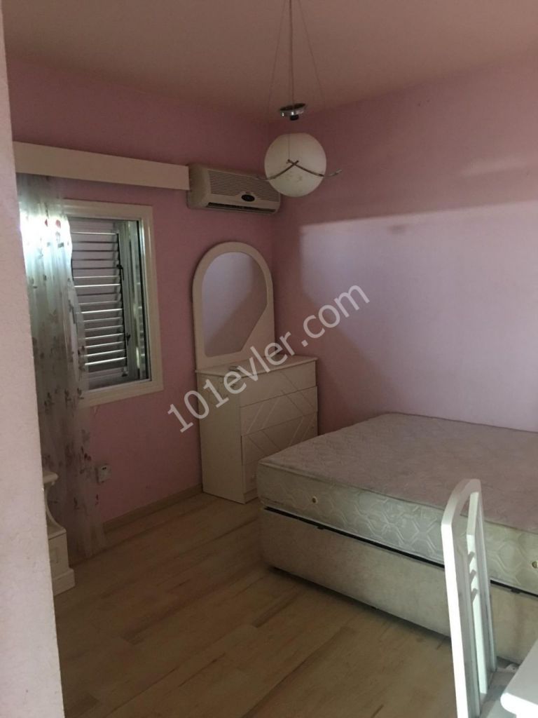 Flat To Rent in Güzelyurt Merkez, Guzelyurt