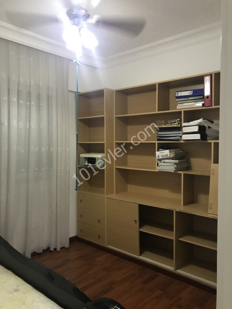 Flat To Rent in Kumsal, Nicosia