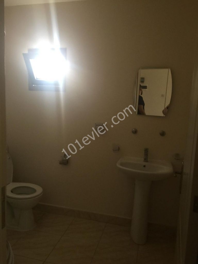 Flat To Rent in Kumsal, Nicosia