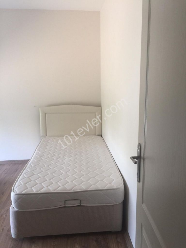 Flat To Rent in Kumsal, Nicosia