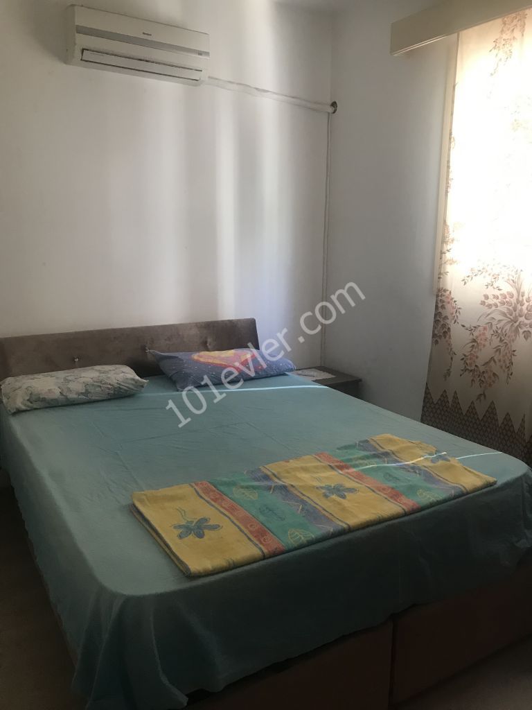 GİRNE MERKEZ DE PARK AVM KARŞISI FUL EŞYALI 2+1 KİRALIK DAİRE..