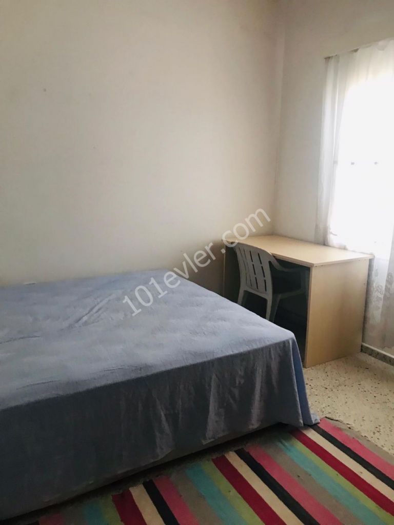 ORTAKÖY'DE 3+1 KİRALIK DAİRE..