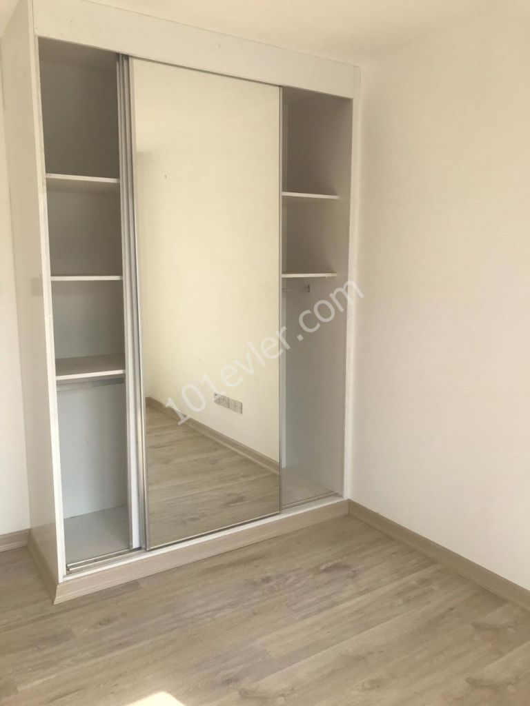 Flat For Sale in Küçük Kaymaklı, Nicosia