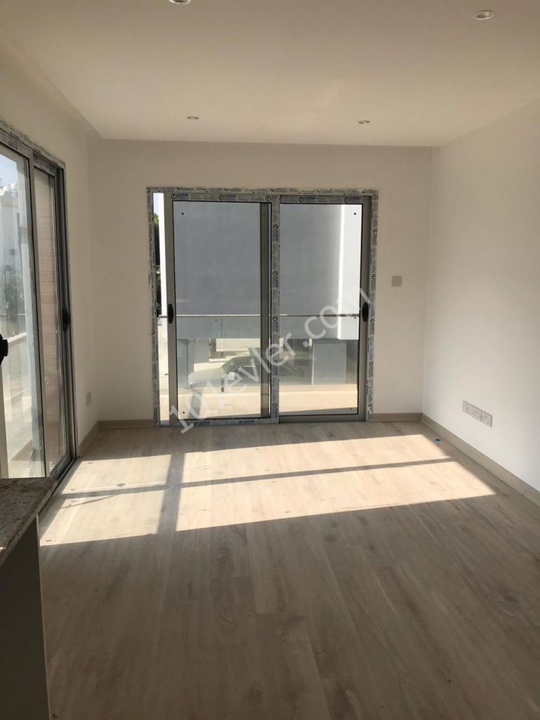 Flat For Sale in Küçük Kaymaklı, Nicosia