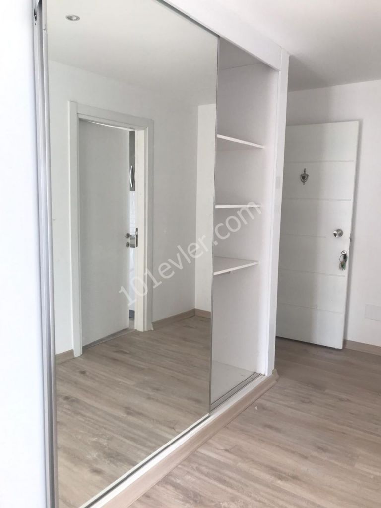 Flat For Sale in Küçük Kaymaklı, Nicosia