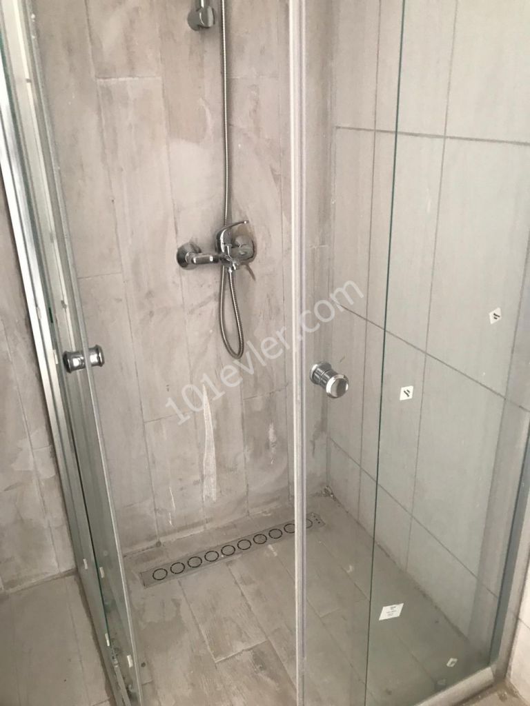 Flat For Sale in Küçük Kaymaklı, Nicosia