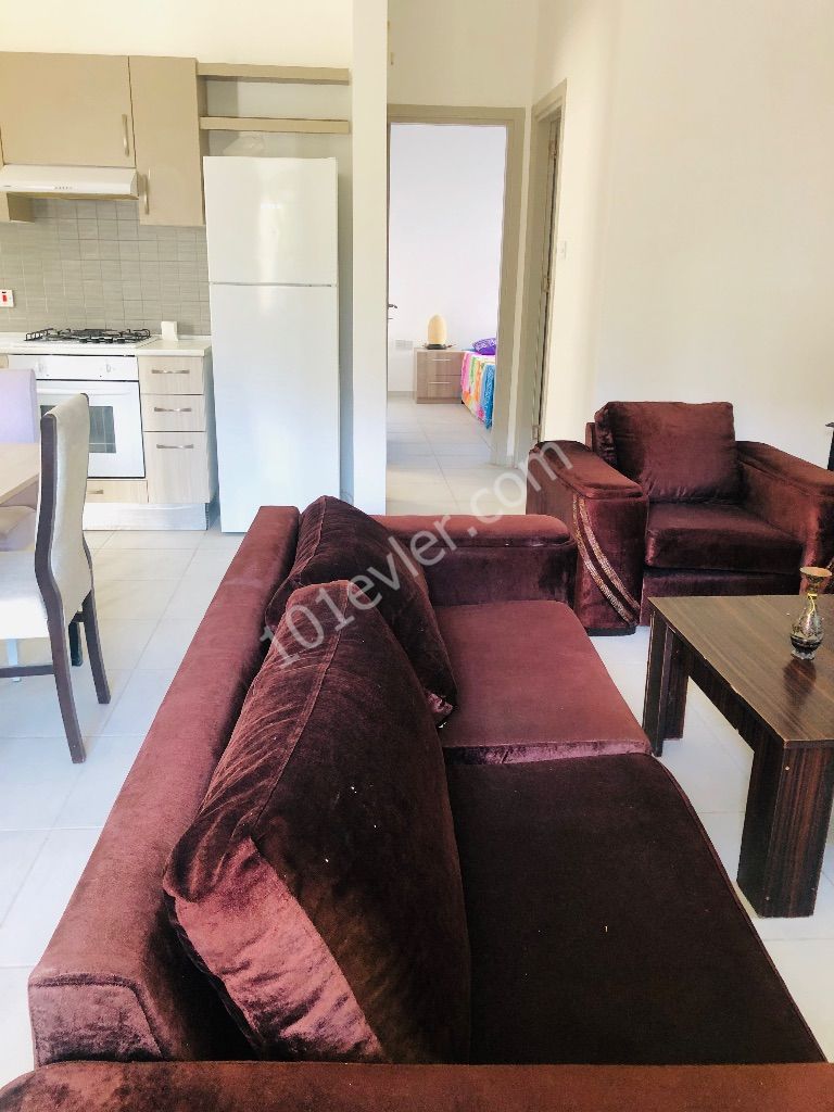 Flat To Rent in Karaoğlanoğlu, Kyrenia