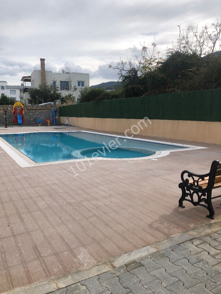 Flat To Rent in Lapta, Kyrenia