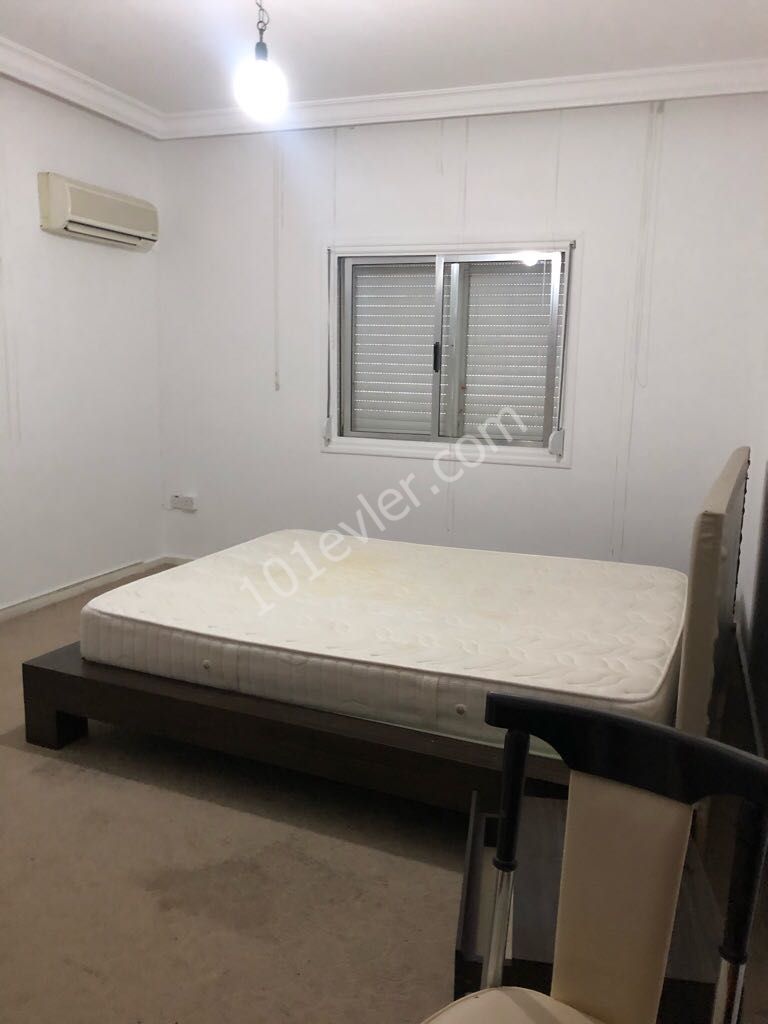 Flat To Rent in Ortaköy, Nicosia