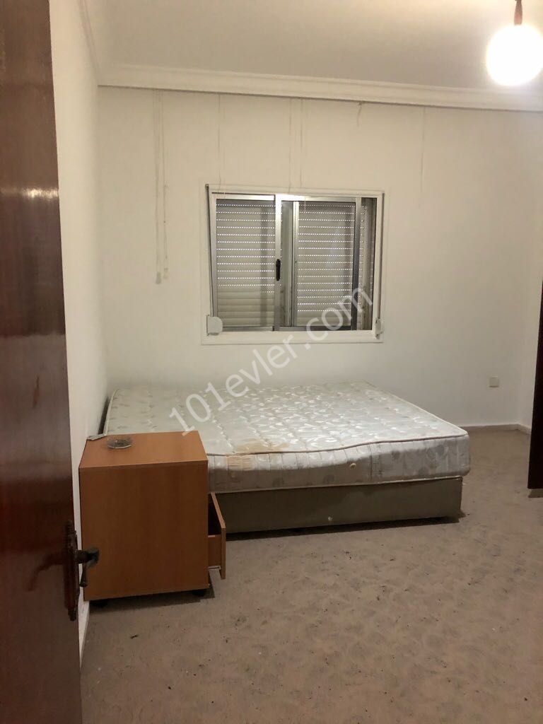 Flat To Rent in Ortaköy, Nicosia