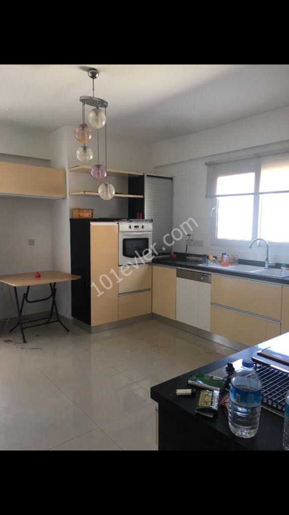 Penthouse For Sale in Gönyeli, Nicosia