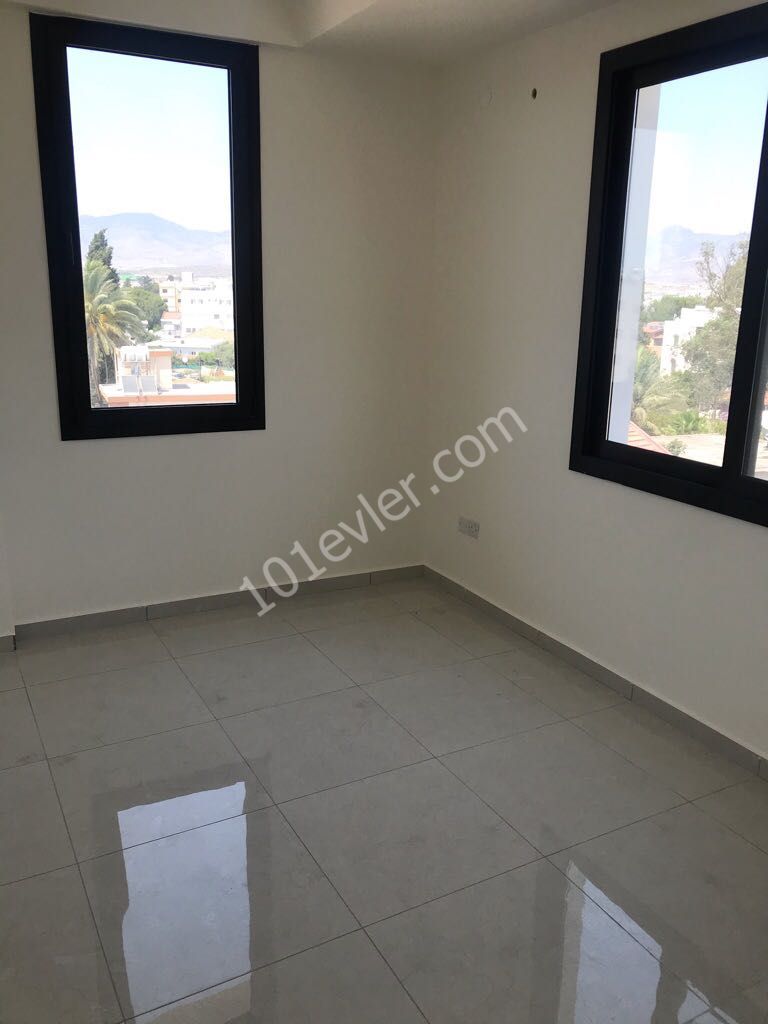 Flat For Sale in Yenişehir, Nicosia