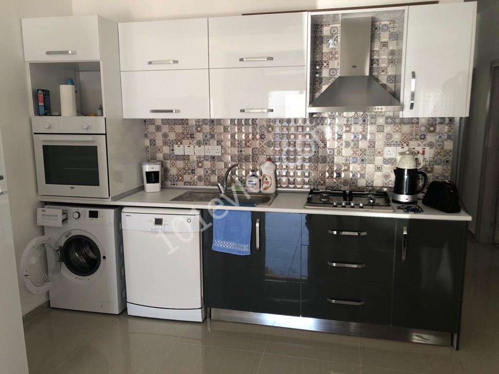 Flat To Rent in Dikmen, Kyrenia