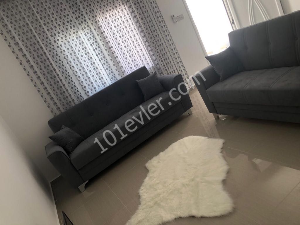 Flat To Rent in Dikmen, Kyrenia