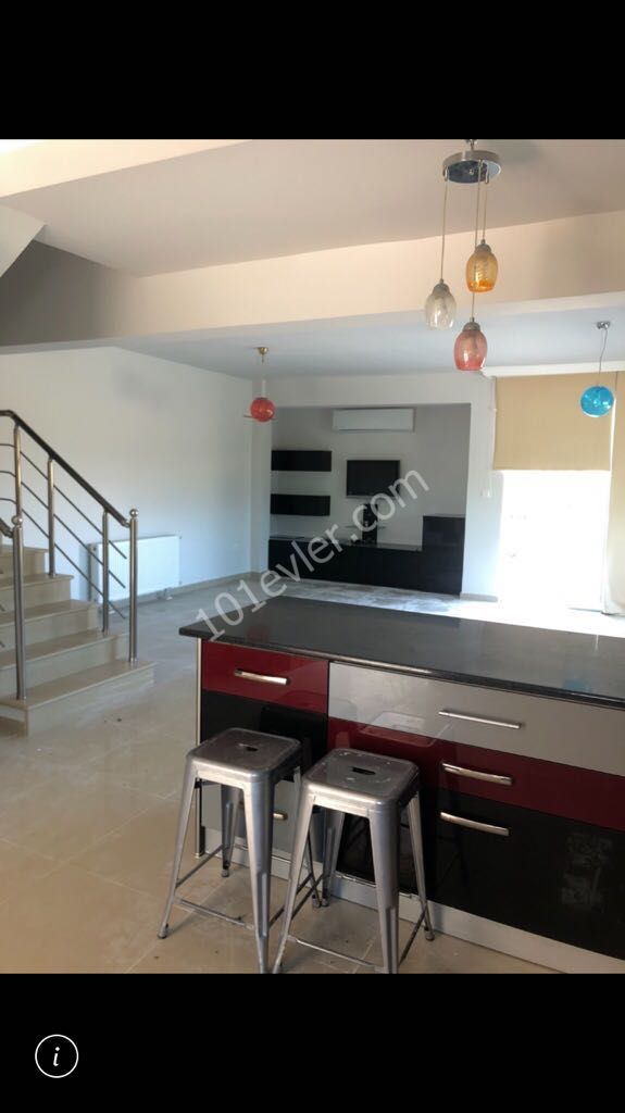 Villa For Sale in Dumlupınar, Nicosia