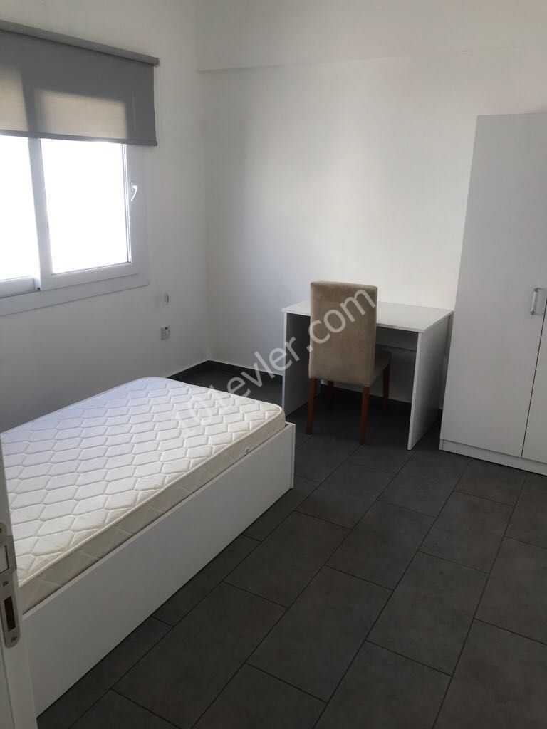 ORTAKÖY DE DURAK DİBİ FULL EŞYALI KİRALIK  2+1 DAİRE..