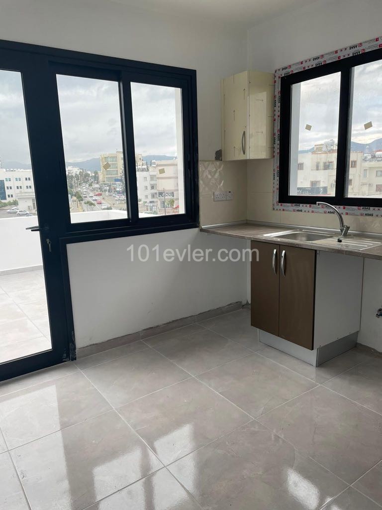 YENİKENT TE TÜRK KOÇANLI SIFIR SATILIK 2+1 DAİRE