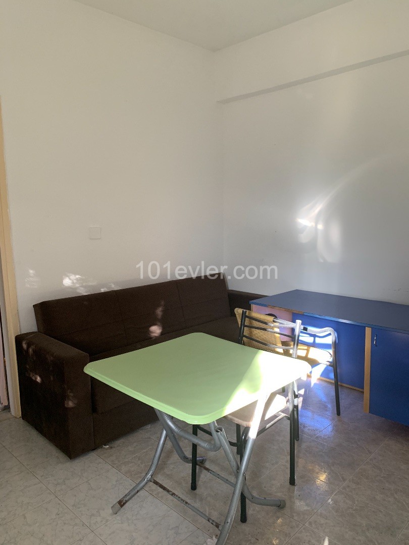 Flat To Rent in Küçük Kaymaklı, Nicosia