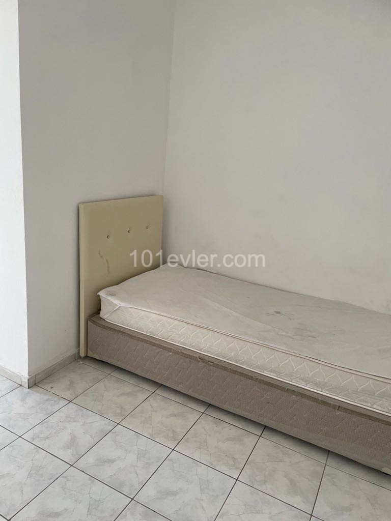 Flat To Rent in Küçük Kaymaklı, Nicosia