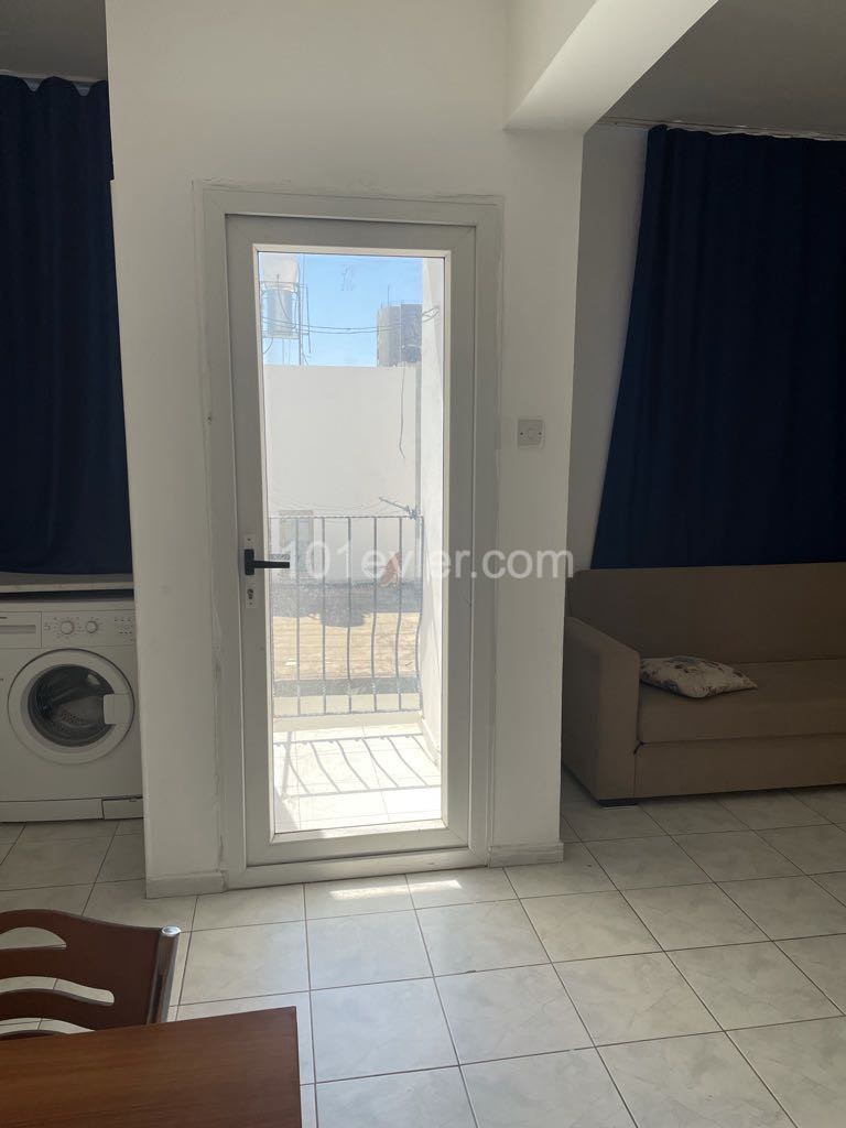 Flat To Rent in Küçük Kaymaklı, Nicosia