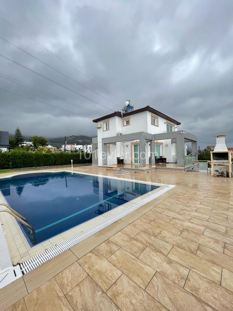 LUXURIOUS 3+1 POOL VILLA FOR RENT IN ÇATALKÖY!! فيلا لليجار بي كيرنا ٣+١ ** 