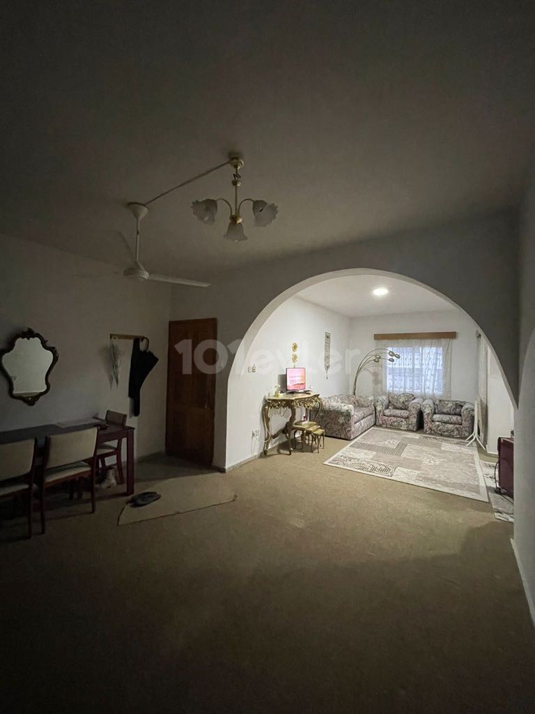 VERY SPACIOUS 3 + 1 APARTMENT FOR SALE IN MITRELI !! شقة للبيع بي منطقة كونيلي ** 