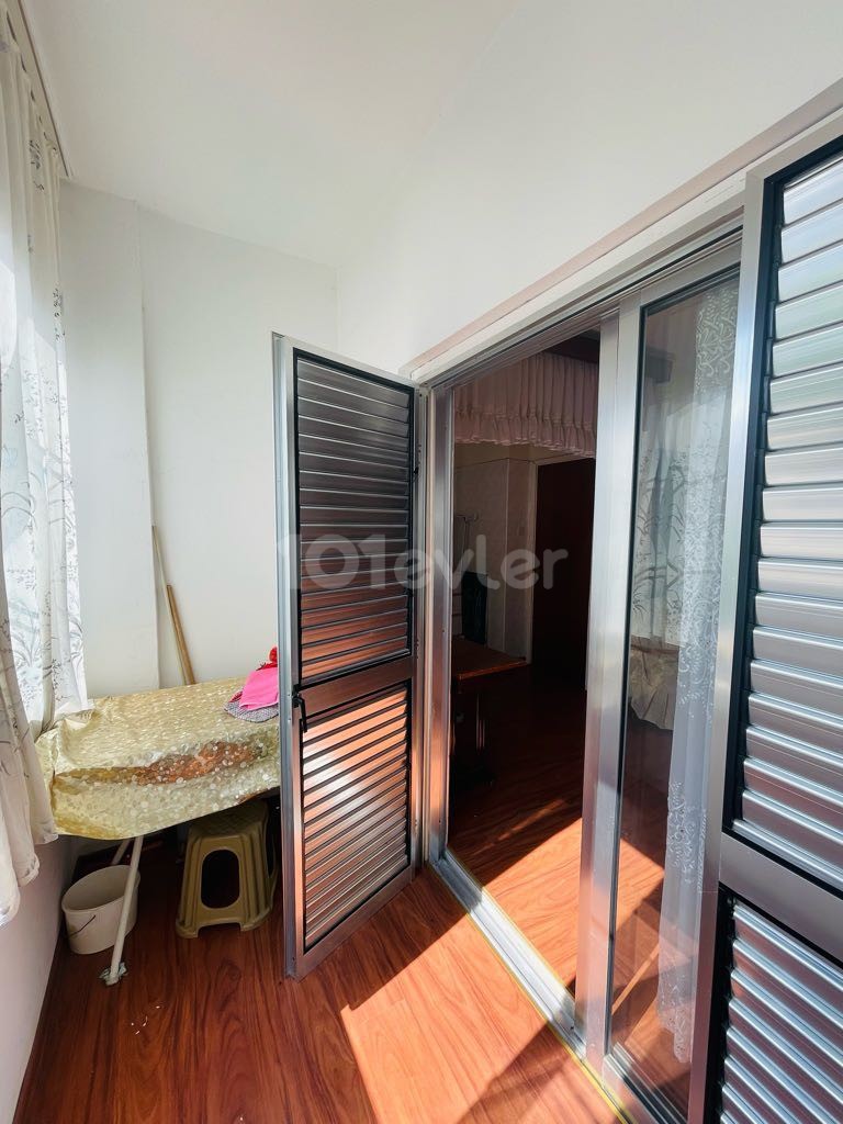 Jul 2+1 APARTMENT FOR SALE AT CLEAN AFFORDABLE PRICE IN METEHAN ** 