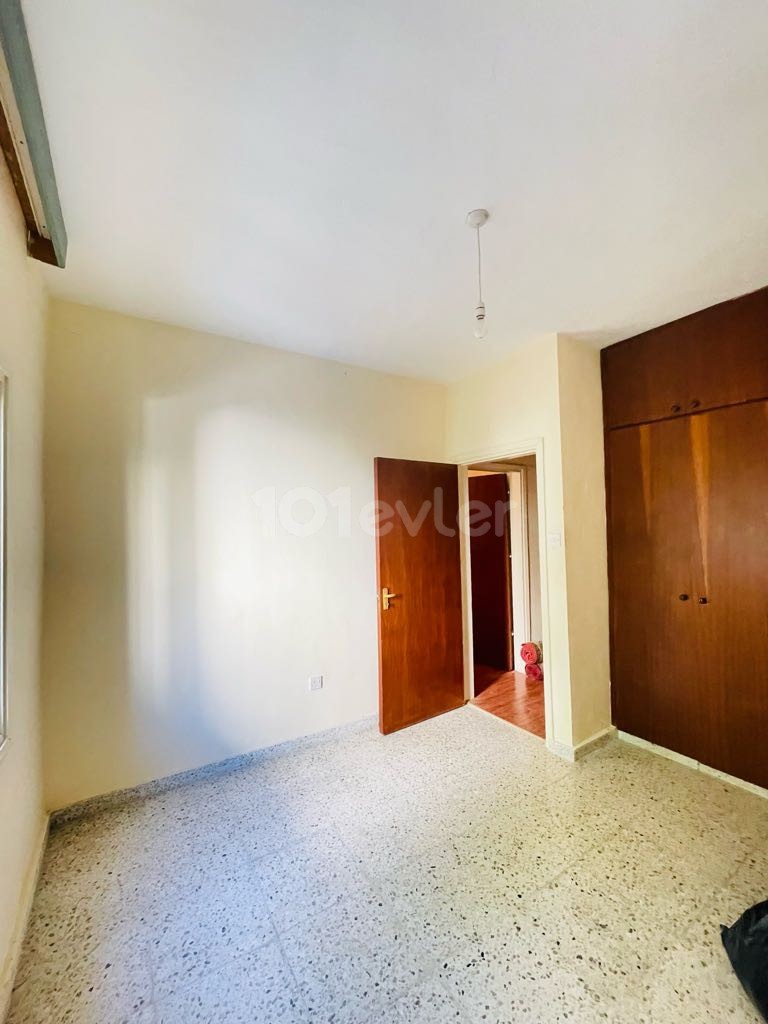 Jul 2+1 APARTMENT FOR SALE AT CLEAN AFFORDABLE PRICE IN METEHAN ** 