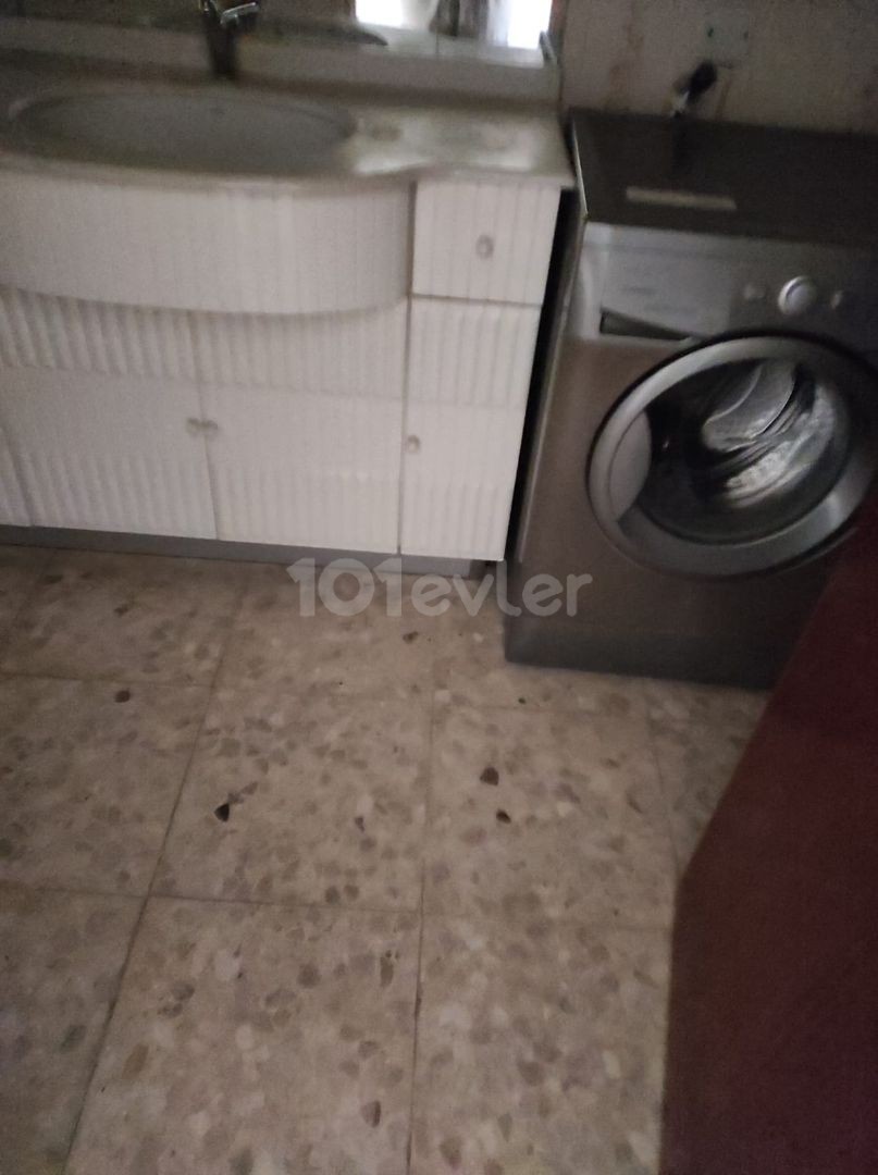 MITRALIDE IS A 3+1 STUDENT APARTMENT FOR RENT IN للإجار شقة 3+1 بغونيلي بموقع رائع ** 