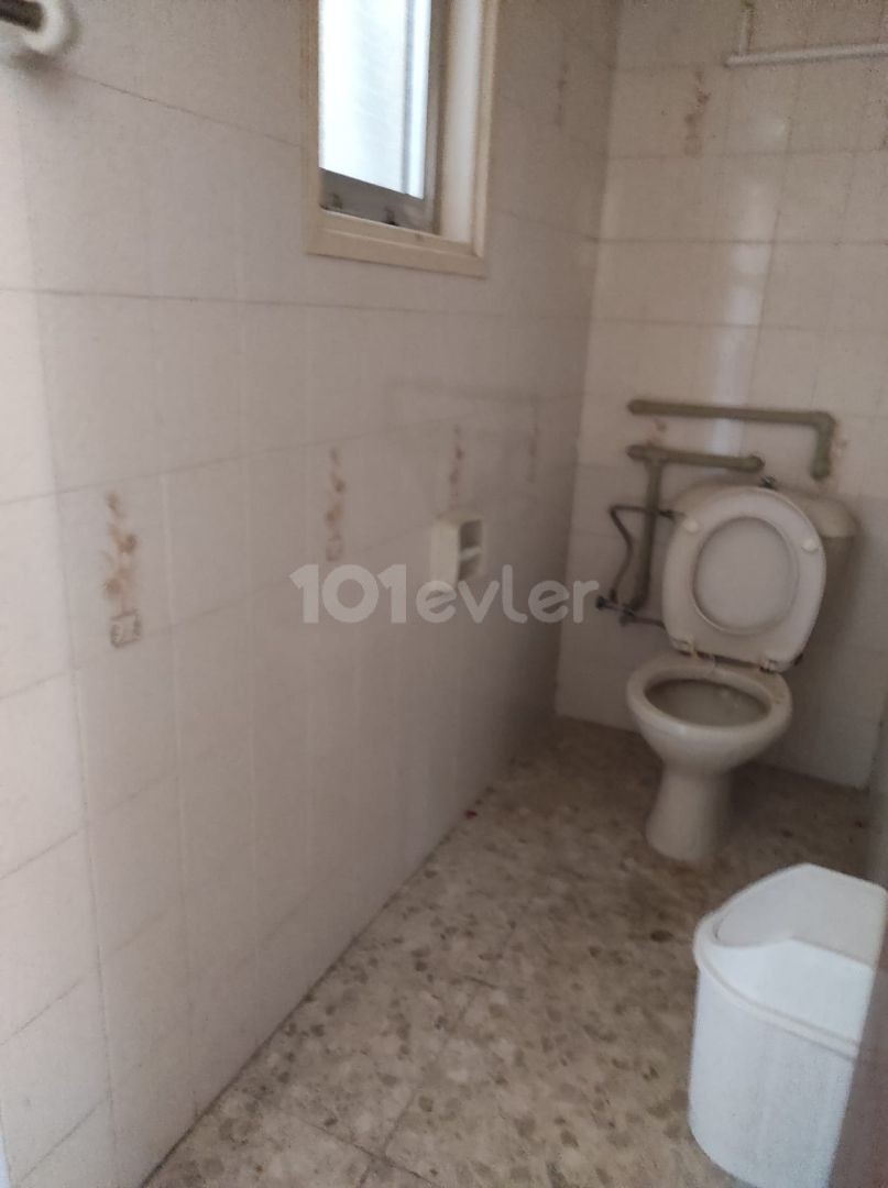 MITRALIDE IS A 3+1 STUDENT APARTMENT FOR RENT IN للإجار شقة 3+1 بغونيلي بموقع رائع ** 