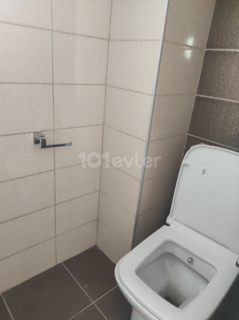 Mitered women's private studio for rent in the city of للآجار ستديو بالغونيلي للبنات فقط ** 